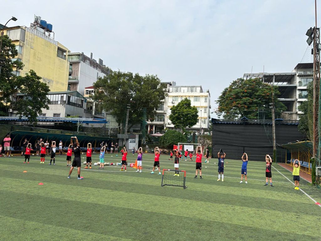 無料体験会：準備体操・全体集合